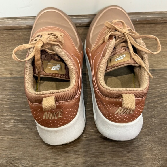 Women's Nike Air Max Thea Rose Gold Sneakers Size 9.5 Leather Shoes - Picture 11 of 13